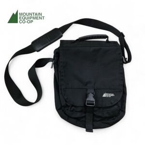 MEC CROSSBODY MESSENGER SLING BAG 10”x13”
